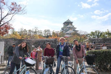 Visite à vélo du château d’Osaka et du parc